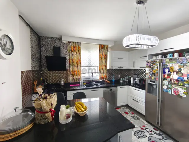 Esse My Home Dan Kıyıboyu Aydınlar Mahallesi 3+1 Havuzlu Site İçerisinde Daire 3
