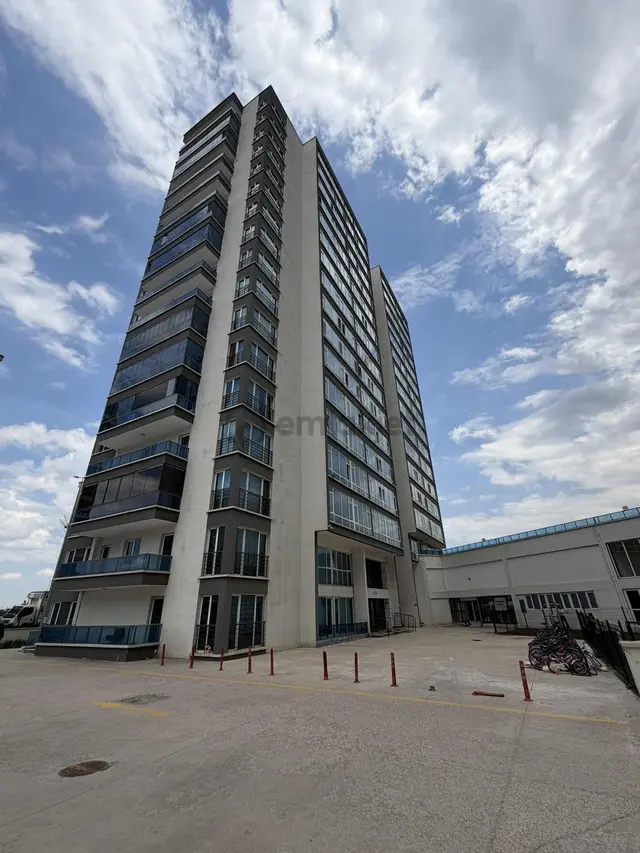 Sakalar Tower Arakatta Kiralık 1+1 Eşyalı Daire Turyap'tan