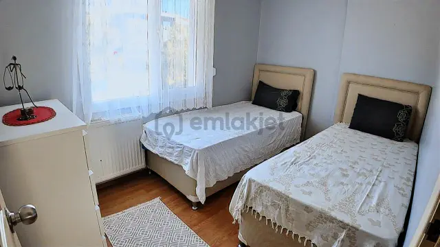 Çeşme Alaçatı Müstakil Havuzlu Köy İçine Yakın Kiralık Villa 4