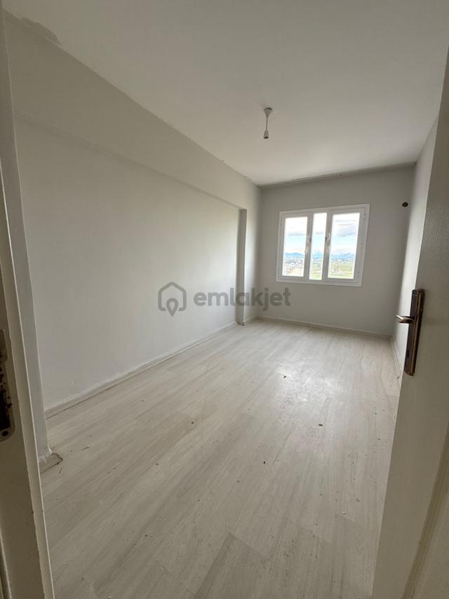 Seyhan Yeşiloba’da Merkezi Konum – 3+1 Satılık Daire 4