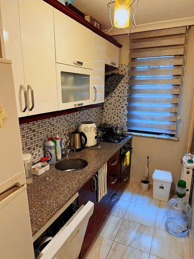 Şişli Feriköy Çağrı Market Yanında 2.kat Kiracılı Yatırımlık 2+1 3
