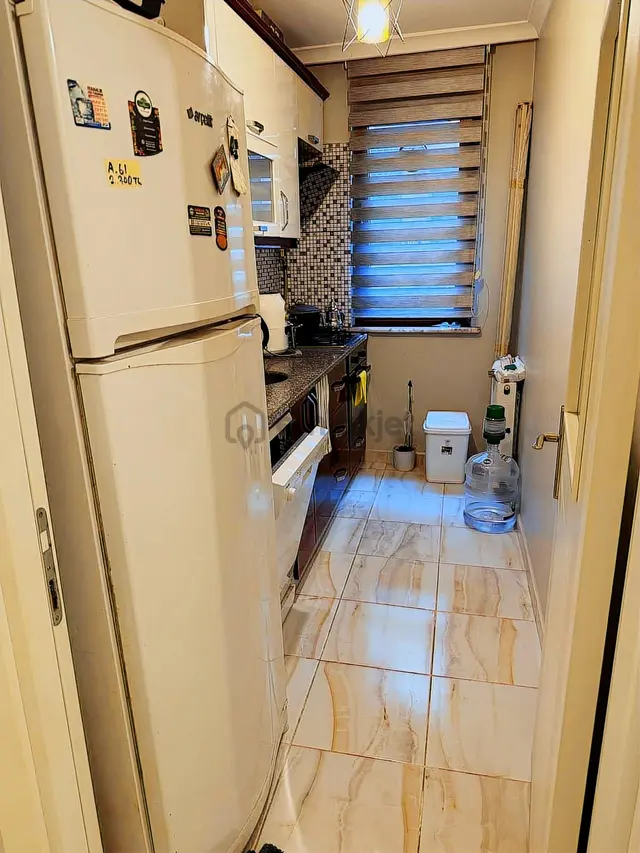 Şişli Feriköy Çağrı Market Yanında 2.kat Kiracılı Yatırımlık 2+1 4