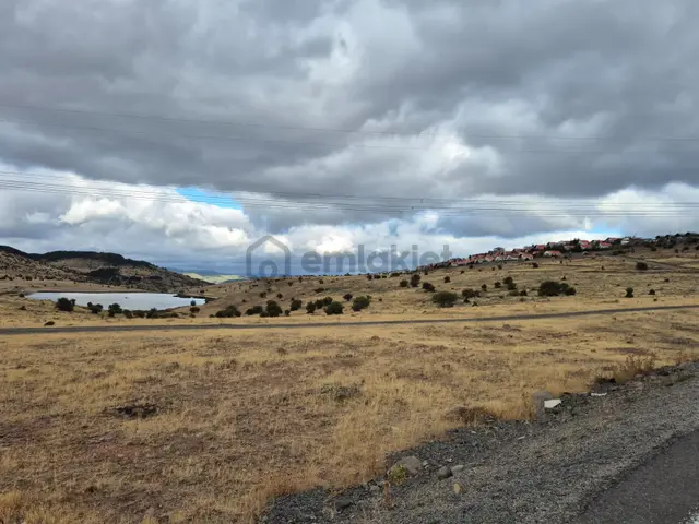 Beypazarı Karaşar'da Uygun Fiyatlı Yatırımlık Villa İmarlı Arsa 1