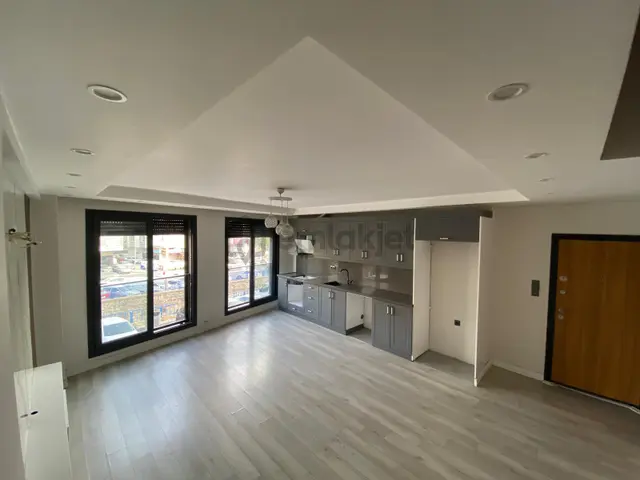 Bornova Merkezde Satılık Lüx Dublex Bornova Merkezde Satılık Lüx Dublex