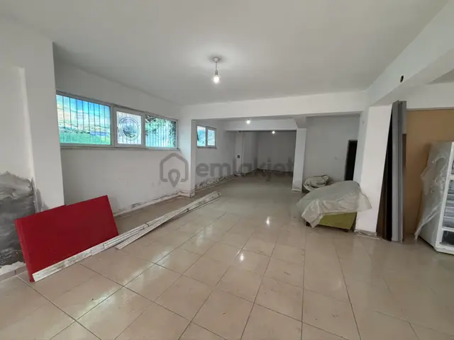 İlkadım İlyasköyde Kiralık 110 M2 Dükkan 2