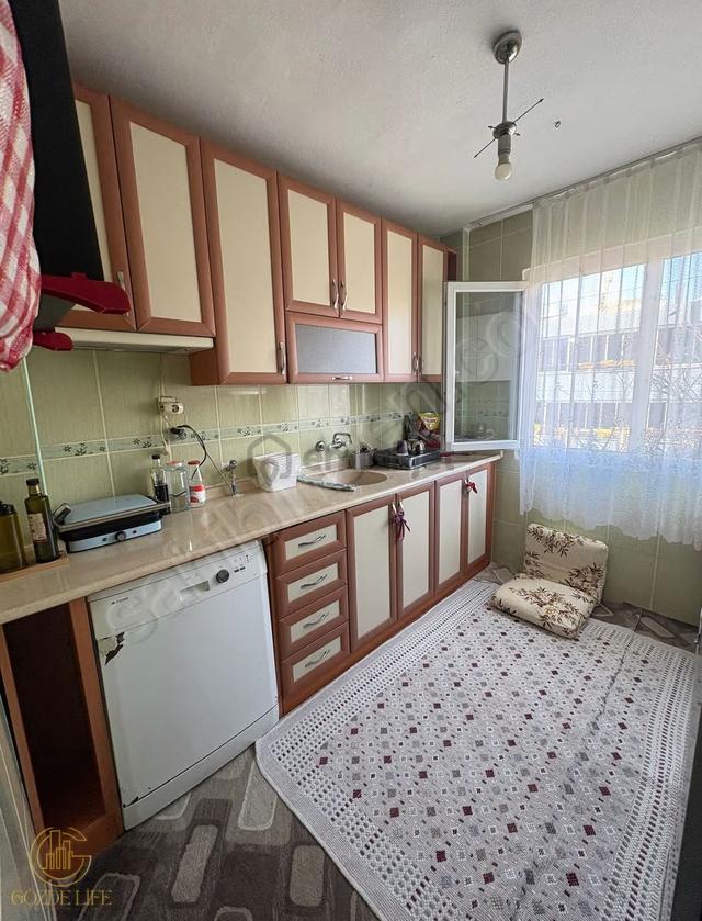 Gözde Life'tan Yeni Mahallede Acil Satılık Ara Kat Daire 4