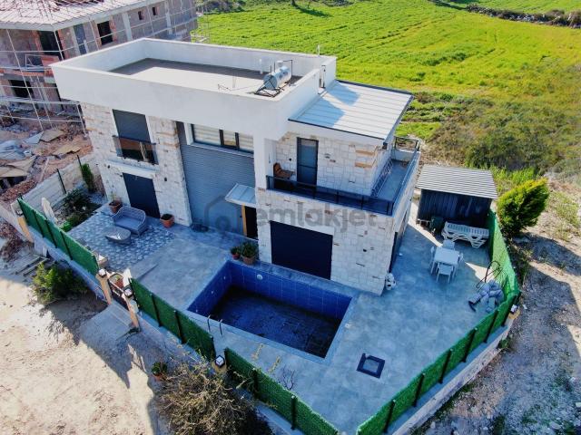 Didim Hisar'da Satılık Müstakil Havuzlu Villa 3+1 5