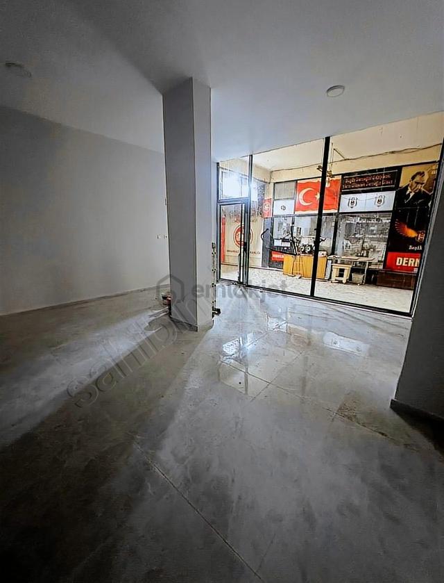 Bursa Emlak Alem-i Çarşı Merkezinde 70 M2 Acil Satılık Dükkan 5
