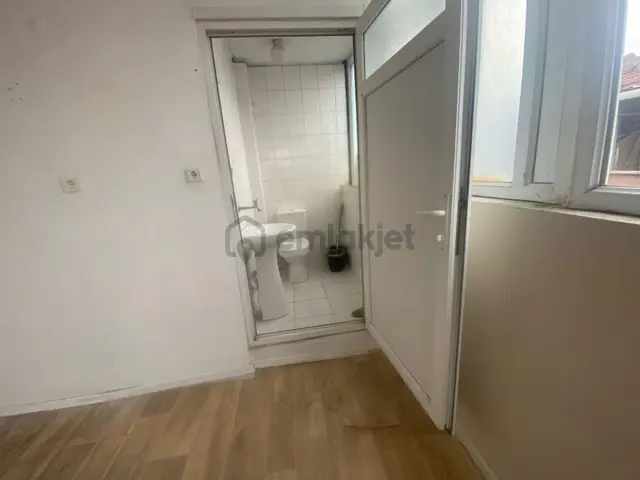 Kozan Gayrimenkul'den Bulut İşhanın Da Kiralık Büro 40 M2 1