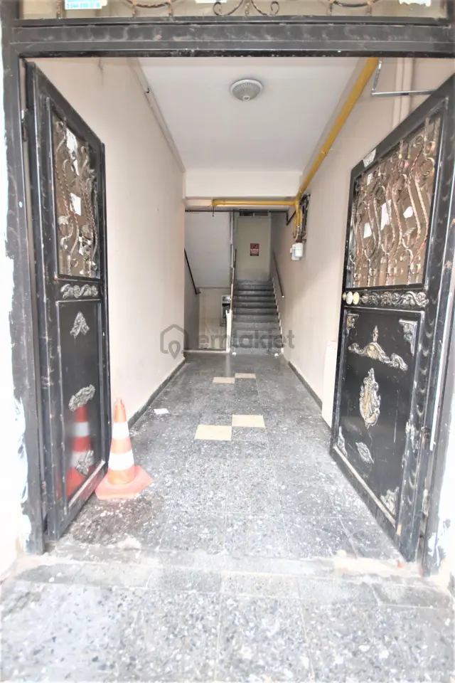 Muhsin Çelebi Mahallesinde Zafer Okulu Yanı Kiralık 3+1 Daire 4