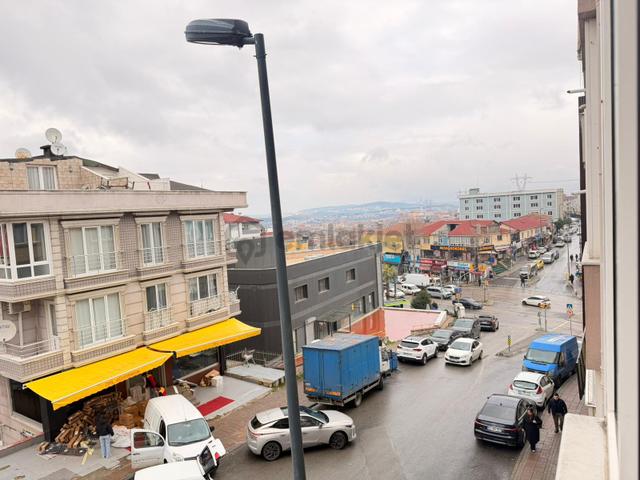 Remax Anı 'dan Bosna Bulvarı 'na Komşu Geniş Satılık 2+1 Daire 4