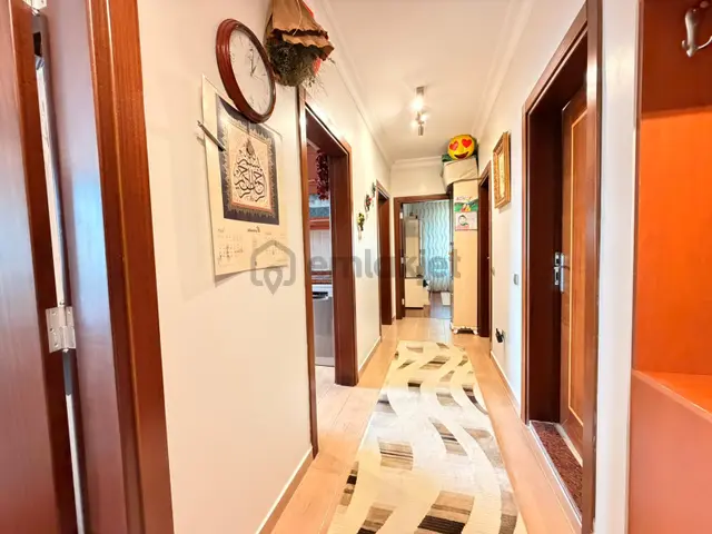 Remax Anı 'dan Bosna Bulvarı 'na Komşu Geniş Satılık 2+1 Daire 5