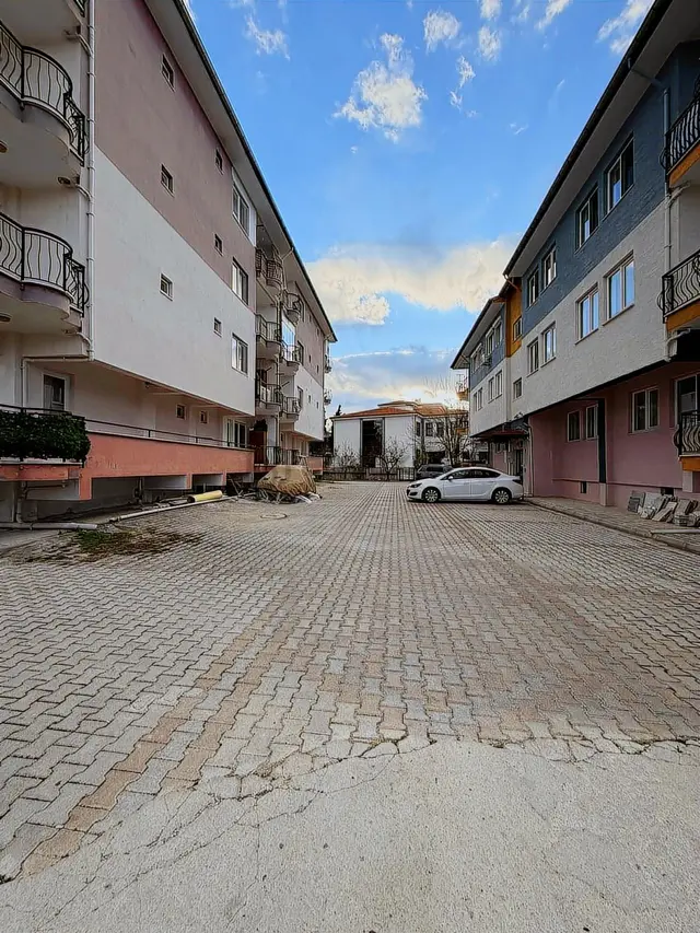 İnal Emlak'tan Emek Mahallesinde Satılık 4+1 Daire 2