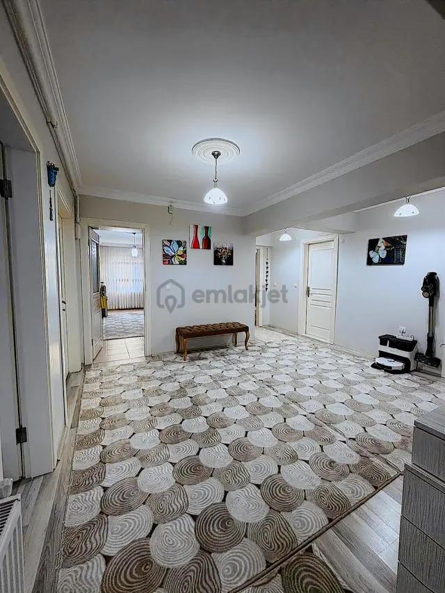 İnal Emlak'tan Emek Mahallesinde Satılık 4+1 Daire 5
