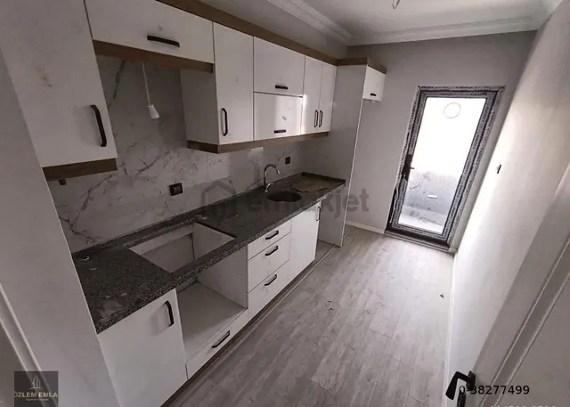 Özlem'den Modern Ve Konforlu Yaşamın Adresi Yenimahallede 2+1 Fırsat Daire 1