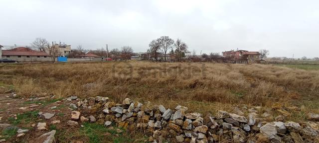 Akören Tülcede 376 Metre İmarlı Arsa 4