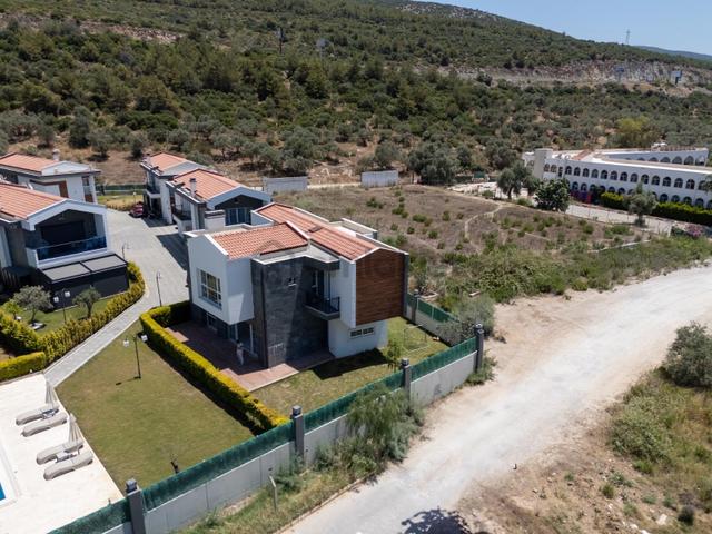 Adagöl Villaları Loft Tavan Köşe Konumlu En Prestijli Villası 4