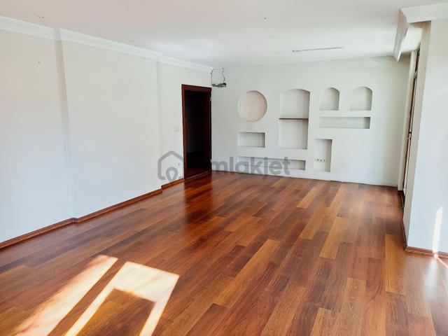 Esen'den Barbaros Caddesine Cephe Kiralık Büro & Ofis 4