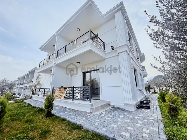 ꔪyalçın'dan ▀▄güre'de Lüks Geniş Bahçe Kullanımlı 2+1 Daire ▀▄ 1