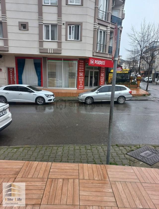 Cadde Üzeri Yüksek Kira Getirili İskanlı Köşe Konumda İşyeri 2