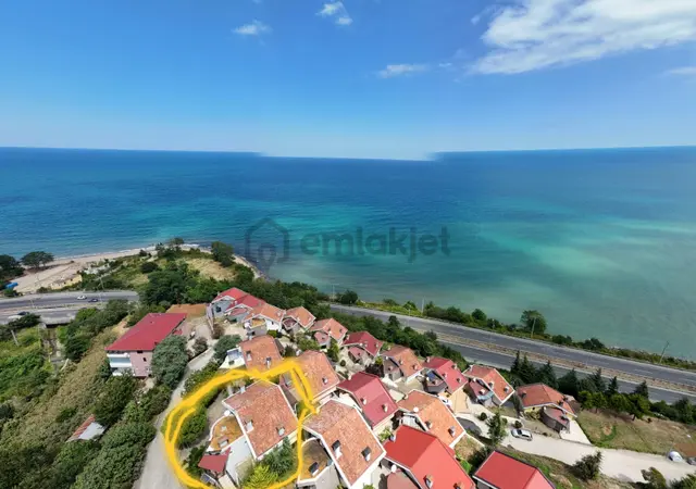 Gülyalı Tepealtı Vilları 4+1 Triples Müstakil Villa/for Sale 3