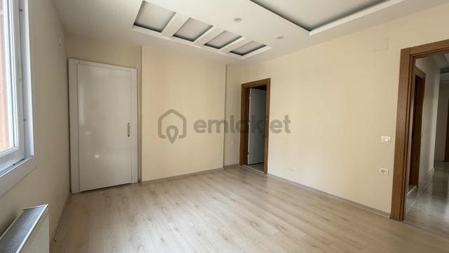 Atc'dan Belediye Yanında 3+1 Kiralık Daire 2