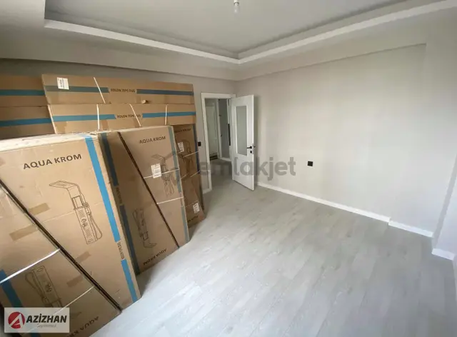 Meram Tıp Fakültesine Çok Yakın Satılık Lüks Ara Kat Daire 3
