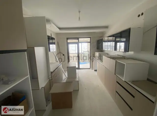 Meram Tıp Fakültesine Çok Yakın Satılık Lüks Ara Kat Daire 1