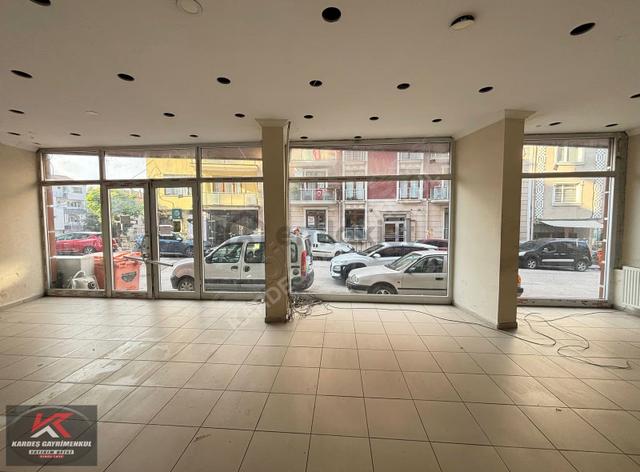 4 Temmuz Mahallesinde İşlek Cadde Üzeri 184 M² Kiralık İşyeri 5