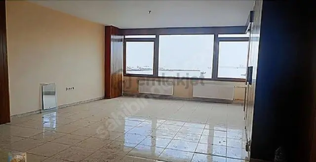 Boğa Gm Kadıköy Merkez'de 85 M2 İki Odalı Kiralık Ofis 1
