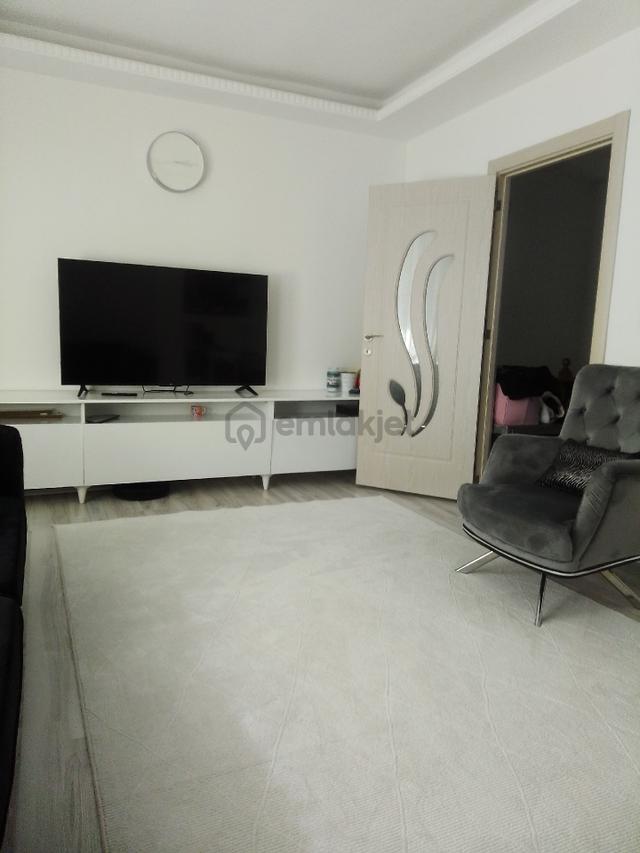 Aslı Emlaktan Bolluca Mavigöl Mh Butik Site İçinde Özel Yapım Kullanışlı Ters D 2