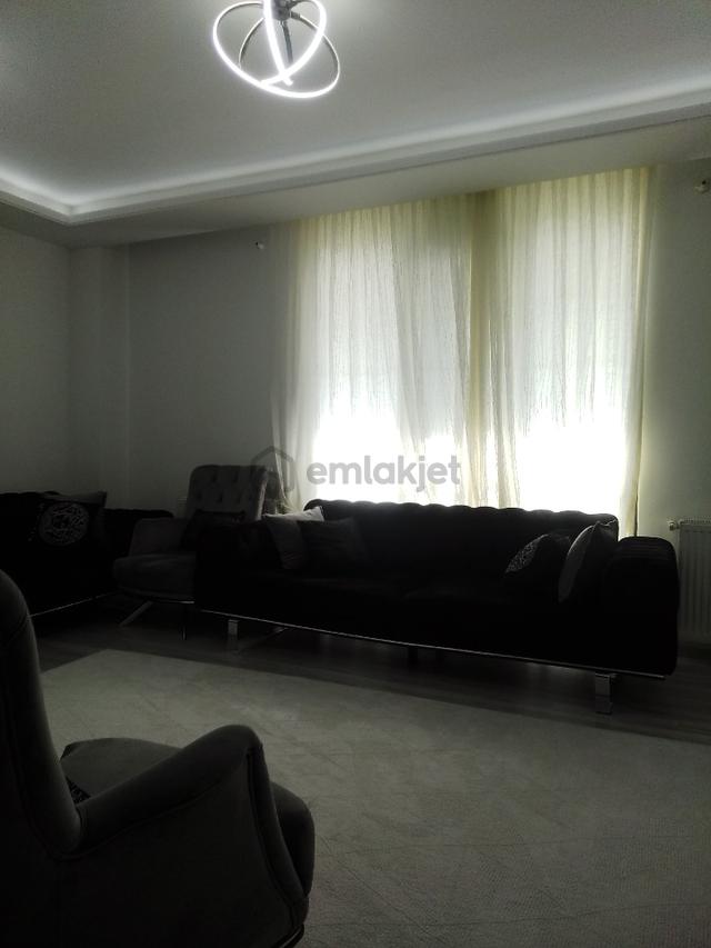 Aslı Emlaktan Bolluca Mavigöl Mh Butik Site İçinde Özel Yapım Kullanışlı Ters D 5