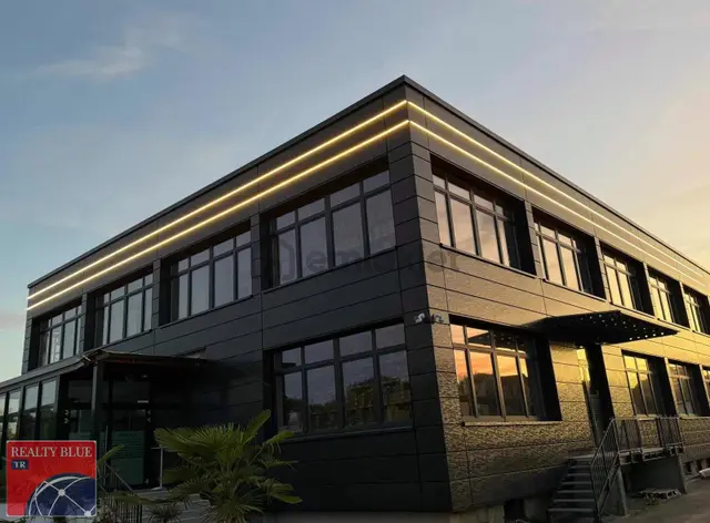 Sancaktepe Osmangazi Mahallesinde Kiralık 5000m2 İskanlı Depo Sancaktepe Osmangazi Mahallesinde Kiralık 5000m2 İskanlı Depo