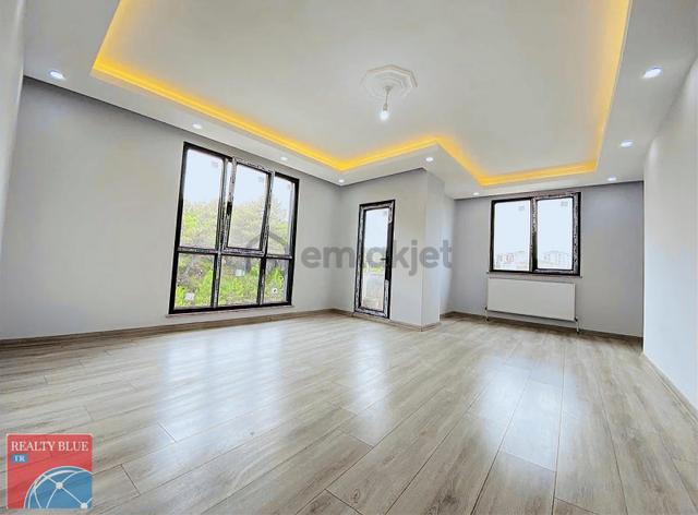 Sultanbeyli Orman Manzaralı 4+1 Satılık Dublex Daire 1