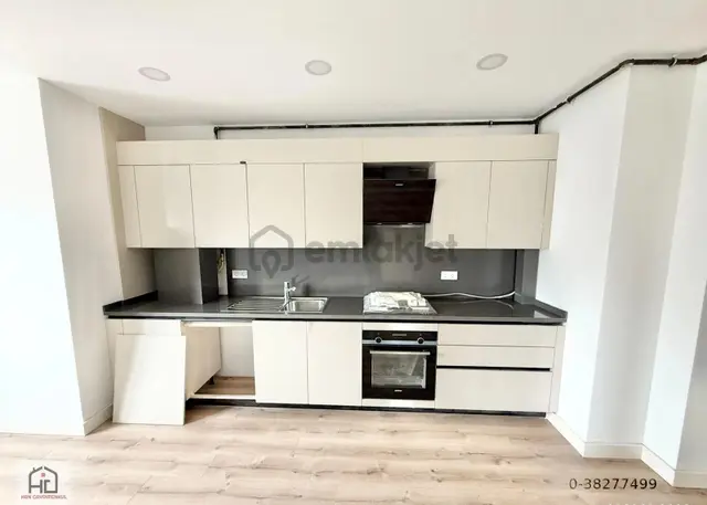 Caddebostan Hamam Sokakta 2+1 Güvenlikli Kombili Lüks Sıfır Bina 1
