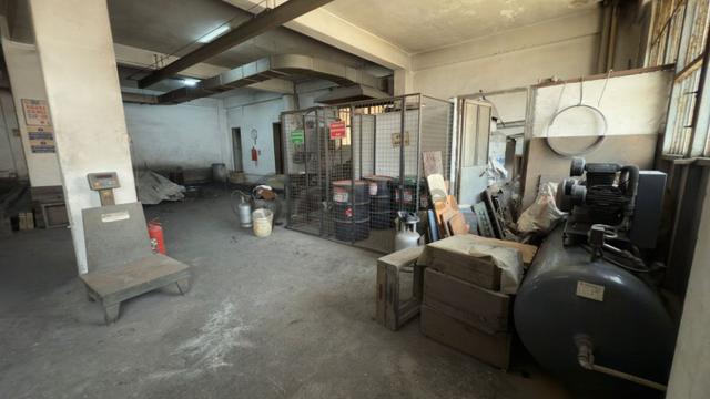 İkitelli Organize Sanayi Pik Dökümcülerde 250 M2 Üstkat Vinçli 2