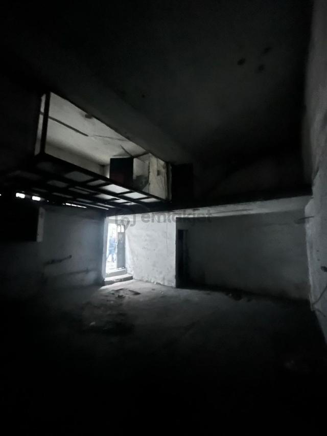 Bayrampaşa Sarı Dökümcülerde 80 M2 Herişe Uygun 2 Katlı Atölye 3