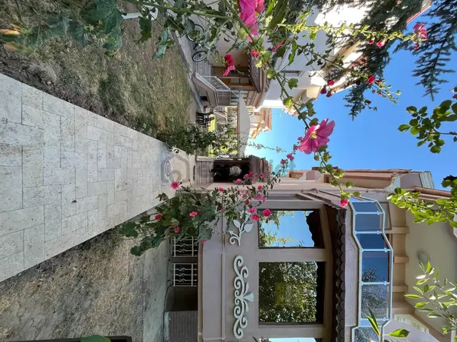 "bayındırılık Villaları"içi Yapılı-masrafsız-yalıtımlı 7+1 Villa 3