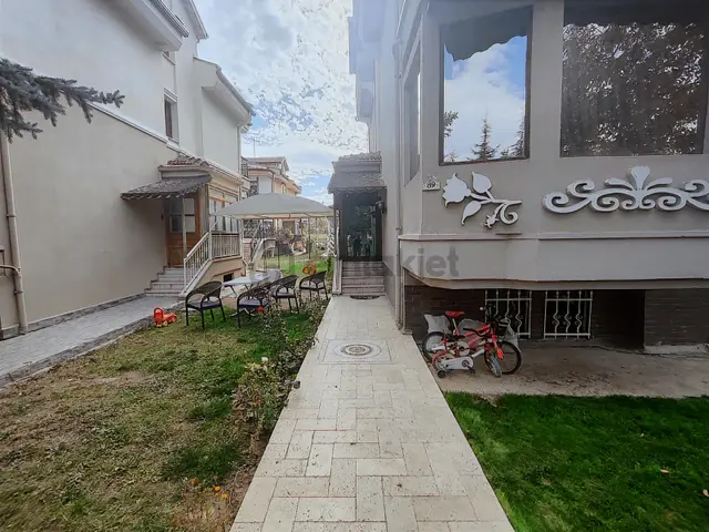 "bayındırılık Villaları"içi Yapılı-masrafsız-yalıtımlı 7+1 Villa 2