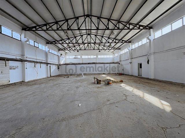 Afyonkarahisar Merkez Osb'de İdari Ofisli 300 M2 Nitelikli Depo 4