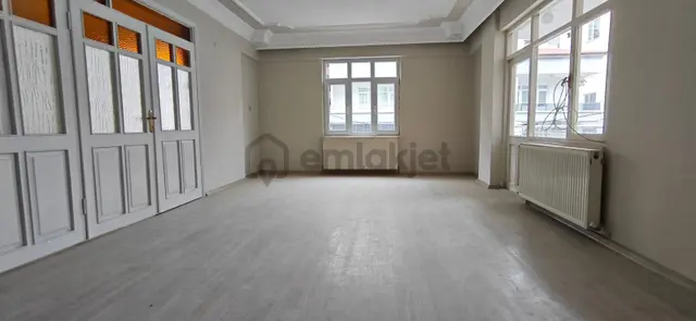 Hüsem Gayrimenkul'den Kiralık 3+1 Daire 5