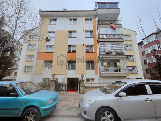 Örnekevler Mah.'de Park-okul-market Yakın Geniş 3+1 Daire 1