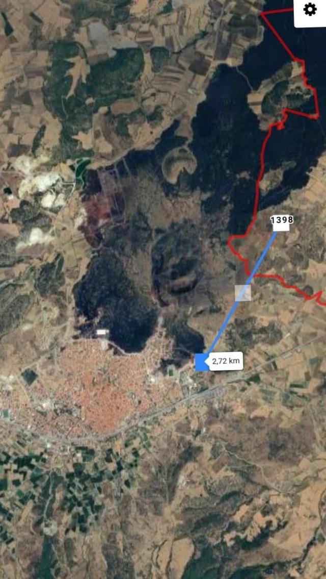Manisa Kula'da 3dönüm Tarla İçinde Badem Zeytin Ve Üzüm Bağı Var 4