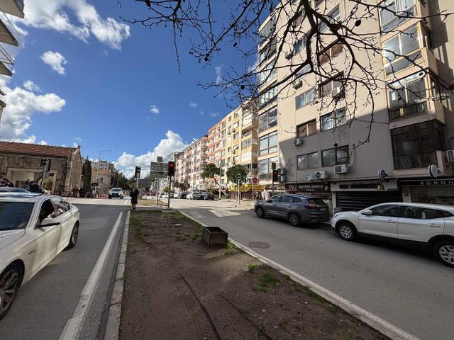 Konak Güzelyalı'da Devren Kiralık Tekel Bayi 4
