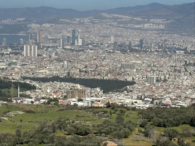 Altındağ Şahin Tepesinde İmar Sınırı Yakını Satılık Arazi 4