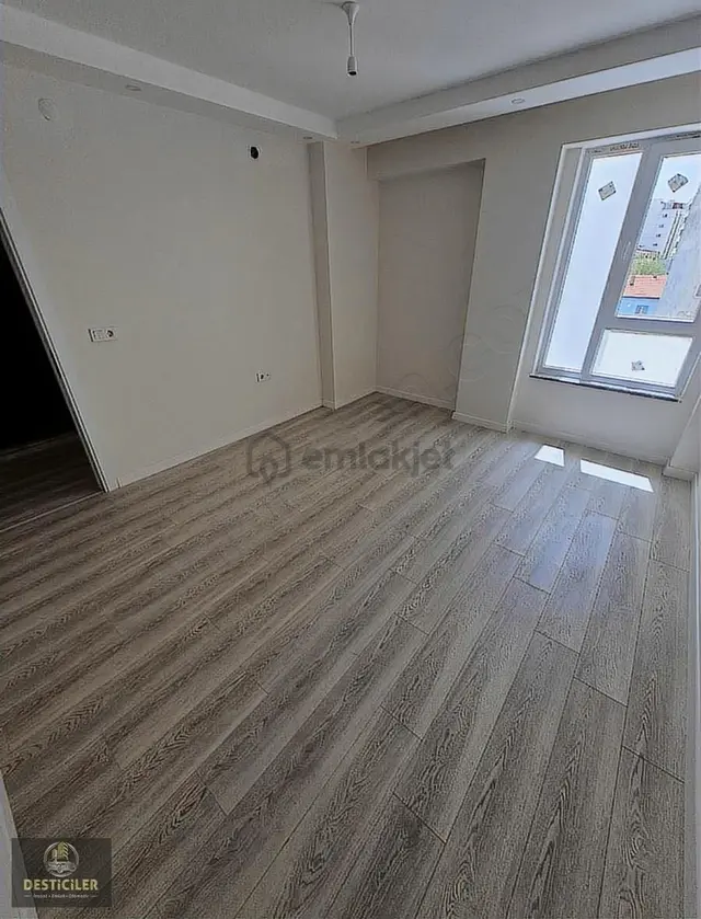 Hg-111 Şarhöyük Mah. Gazi Yakup Satar Cd. Dibi 190m2 4+1 Dubleks 3