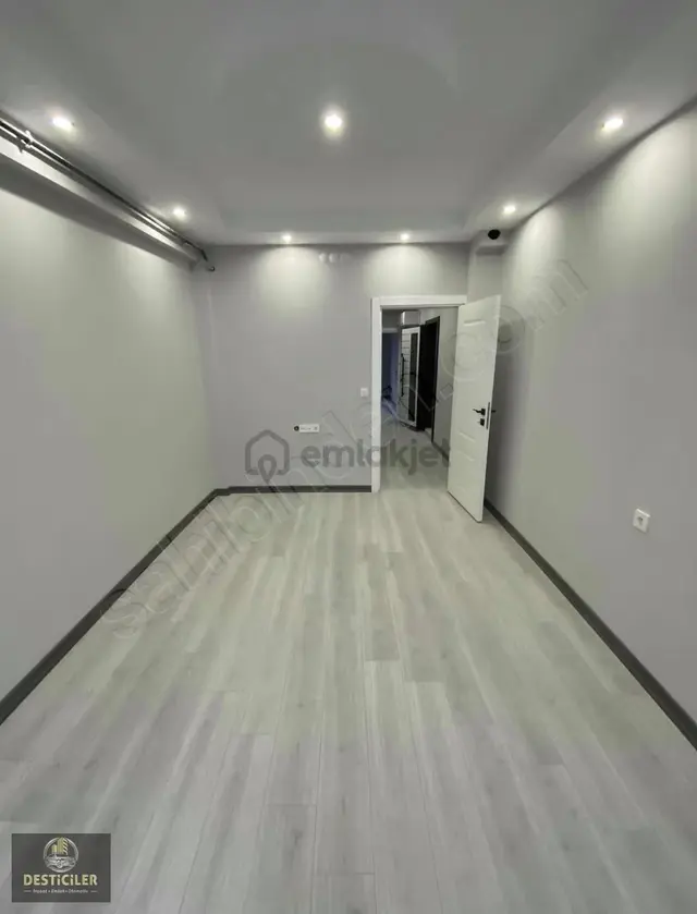 Au-yıldıztepe Ali Çetinkaya Cd.yakını Yatırımlık 1+1 Apart Daire 2