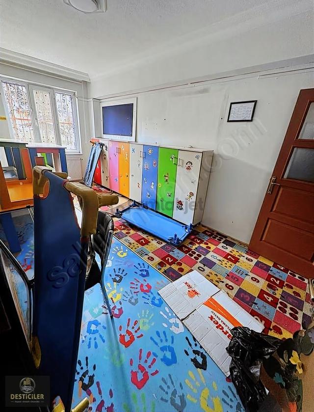 Md-ticari Ruhsatlı 4 Katlı 750 M2 Komple Bina 250 M2 Bahçeli 4