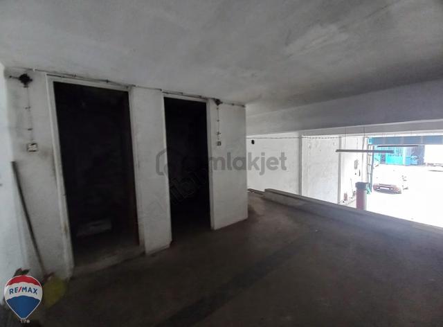 Remax Mavi-modern Sanayi Ana Caddesine Yakın 132m²satılıkdükkan 5