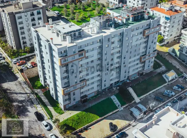 Konsept'den Klimalı-d.gazlı-eşyalı-arakat Satılık 1+1 Daire 3